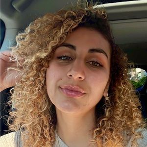 Meet your Posher, Sarah